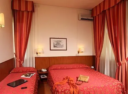 Отель Cassia 3*