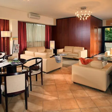 Cassia 3*