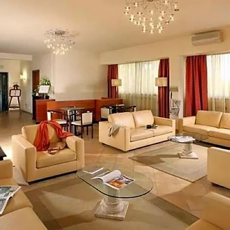Cassia Hotel 3*