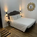 Cassia 호텔